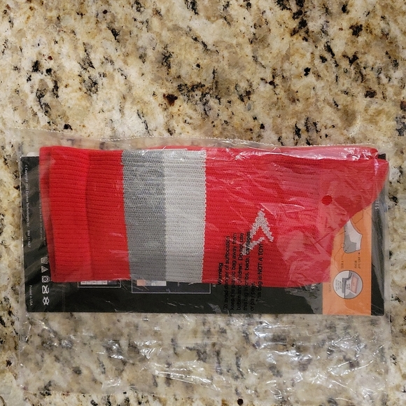 DRYMAX Crew Running Socks - Picture 2 of 3